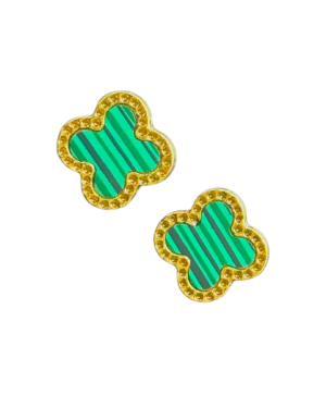 Emerald clover studs